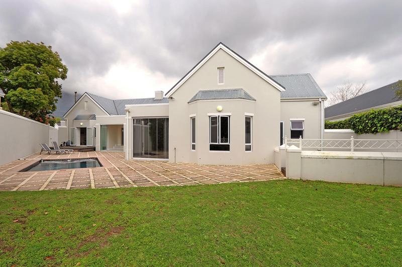 5 Bedroom Property for Sale in Steenberg Estate Western Cape